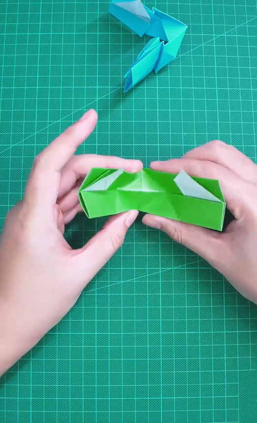 折纸鼓掌机器怎么做