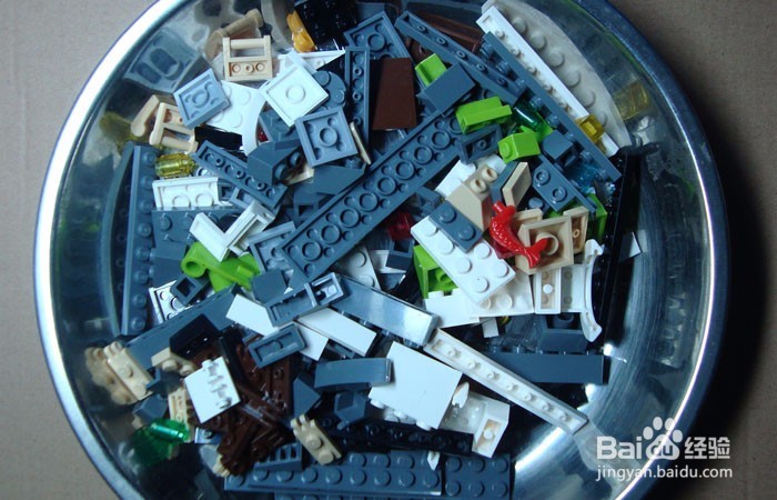 如何用积木做旅游车之车底