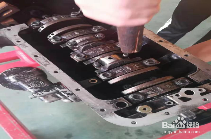 活塞连杆组怎么拆装?