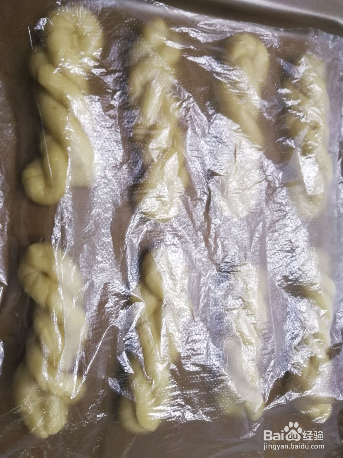 奶香蜂蜜麻花的做法