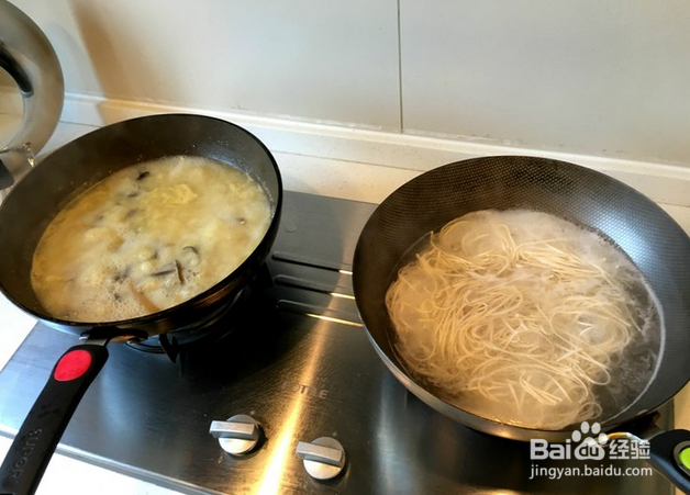 纯手工自制长鱼面