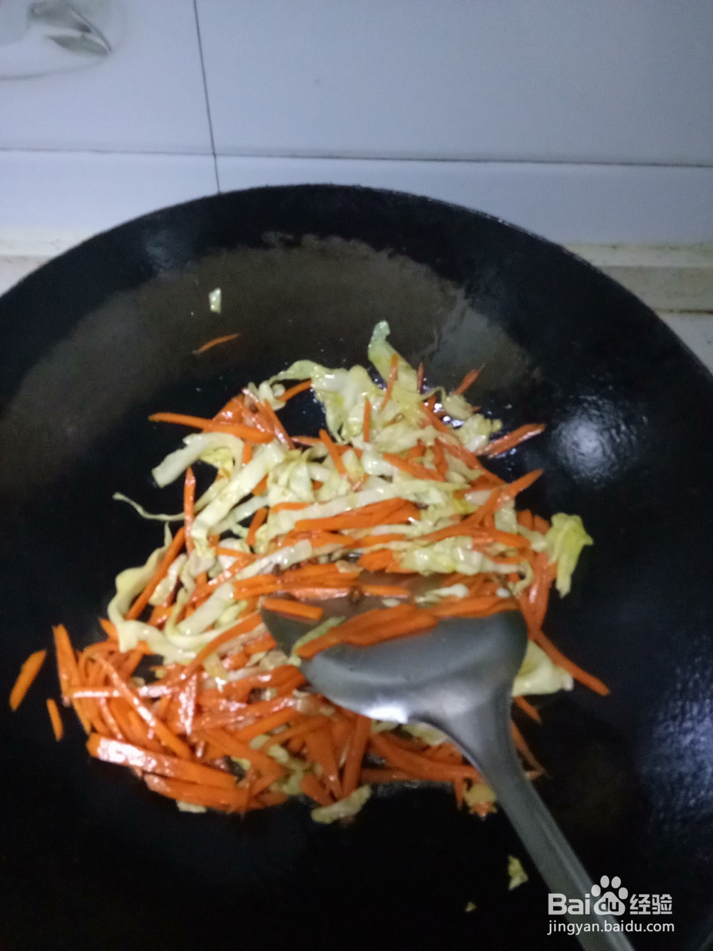 胡萝卜丝炒包菜