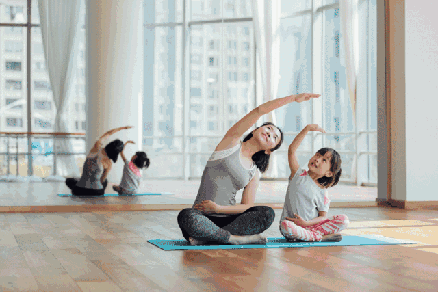 适合小学生在家锻炼做的运动