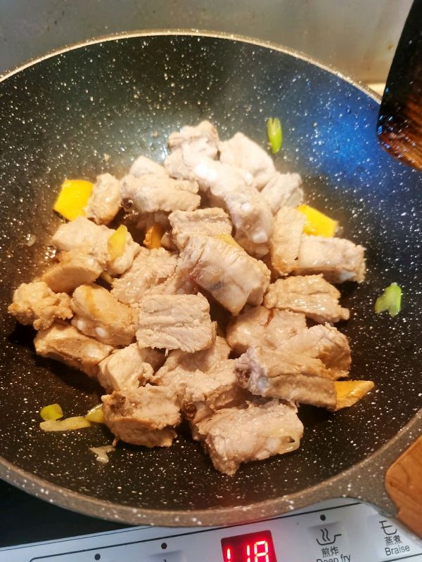 飘香萝卜炖烧排骨汤