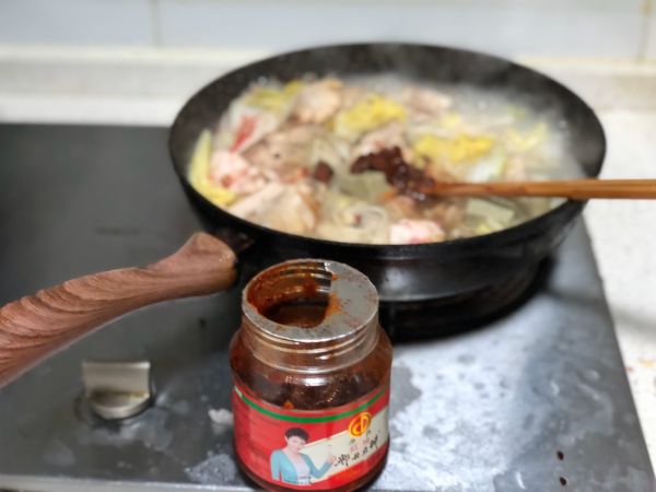 不正宗黄焖鸡煲