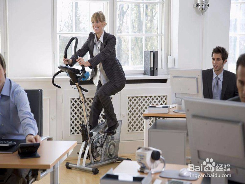<b>有哪些适合在办公室锻炼身体的方法</b>