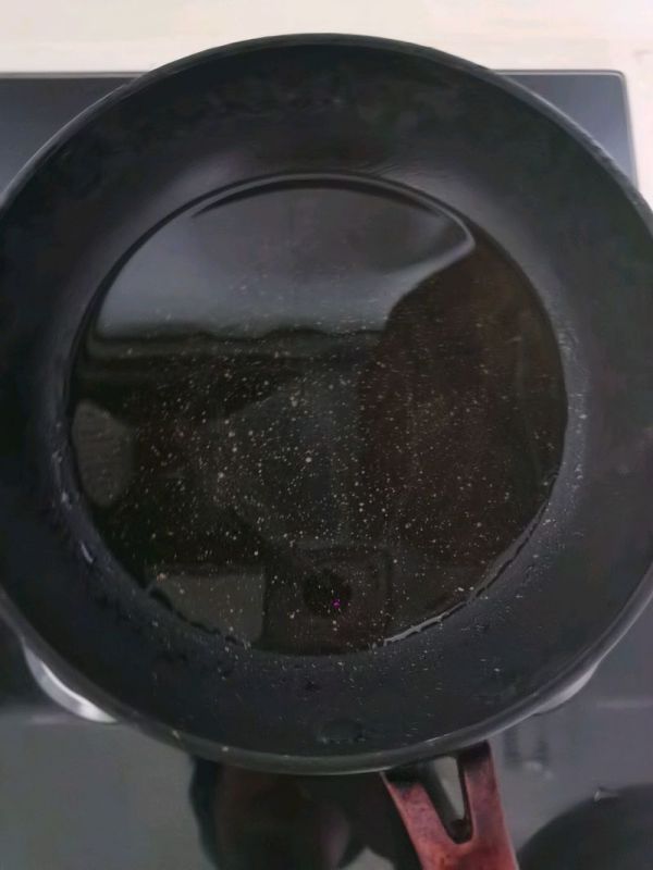 蒜泥魔芋烤生蚝