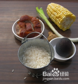 皮蛋烧鸭粥怎么做