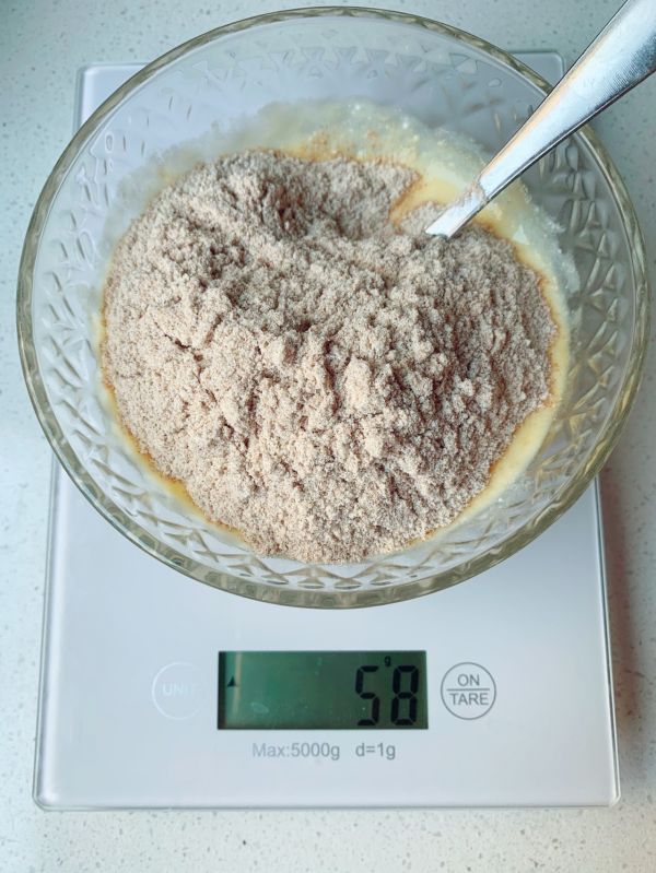 减脂黑全麦酸奶香蕉松饼