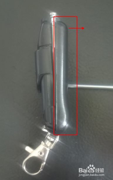 电动门手持遥控器电池的更换