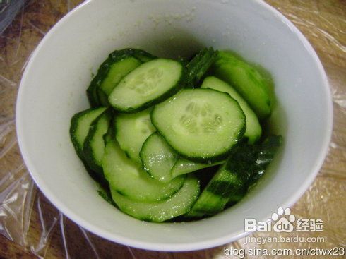 初夏清凉开胃的上海风味凉拌菜——糖醋拌黄瓜