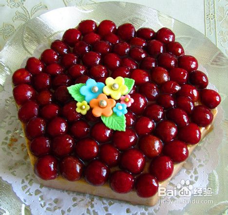 樱桃慕斯蛋糕的做法