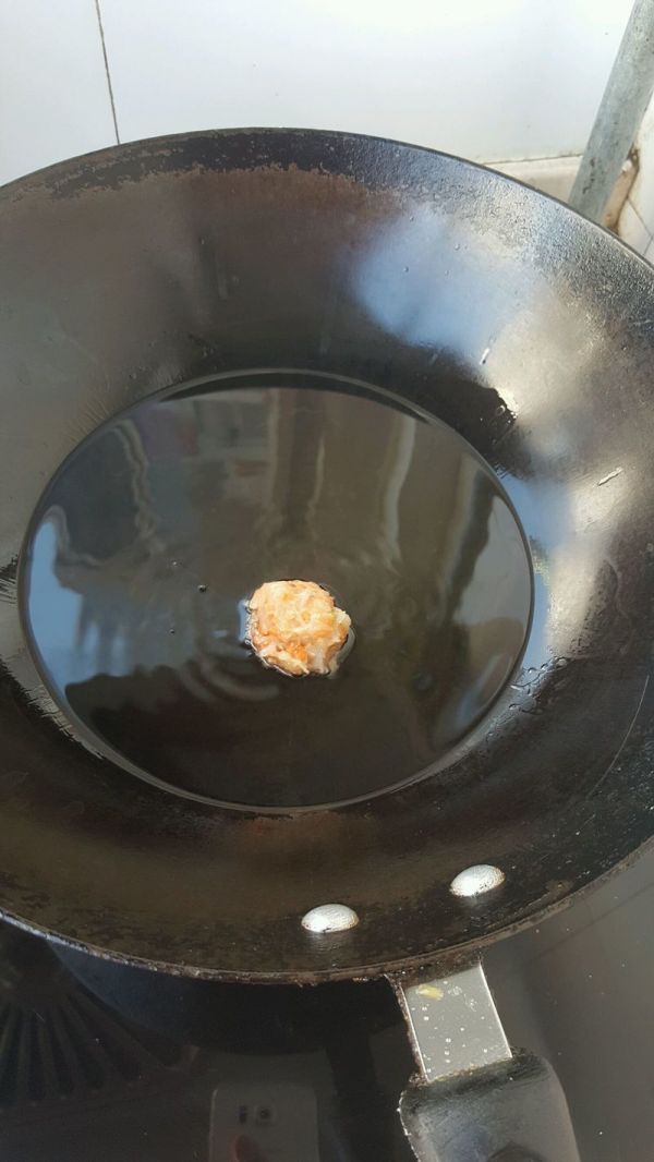 胡萝卜鸡肉鲜虾小肉丸