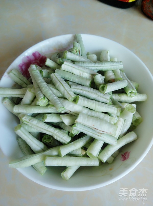 蚝油烧豆角的做法