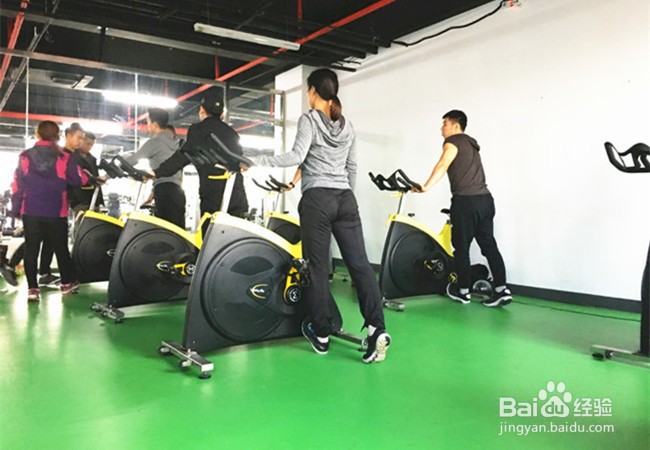 北京学健身教练哪个学校好?如何选择健身学校
