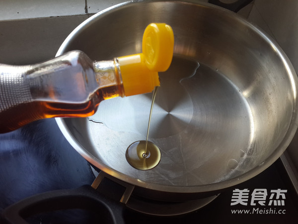 黄酒焖鸡的做法