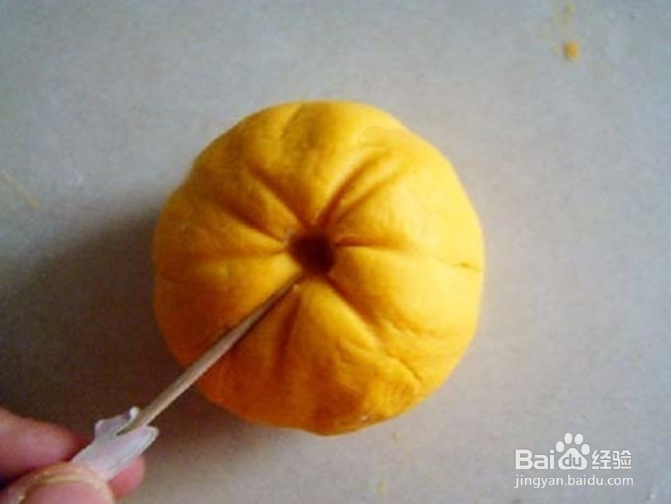 以假乱真的橘子豆沙包