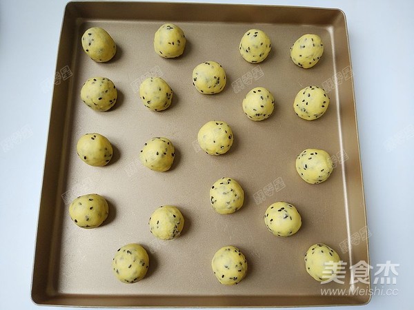 黑芝麻麻糬面包