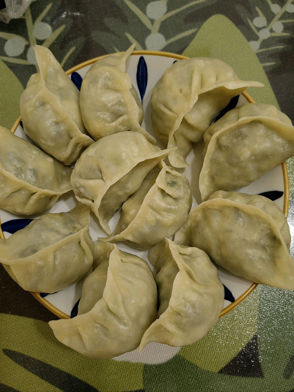 小白菜烫面蒸饺