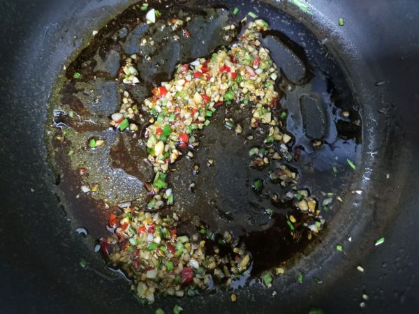 蒜蓉粉丝烤生蚝