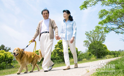 坚持规律运动，好习惯能降低心脏病风险