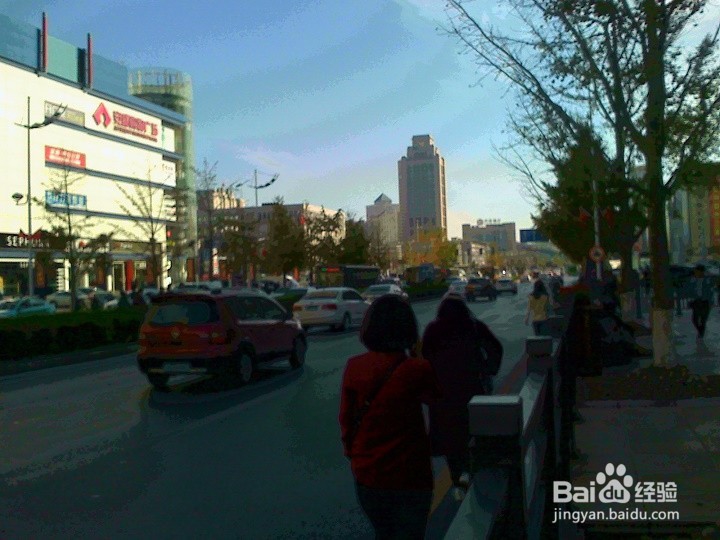 繁华道路上怎样安全出行