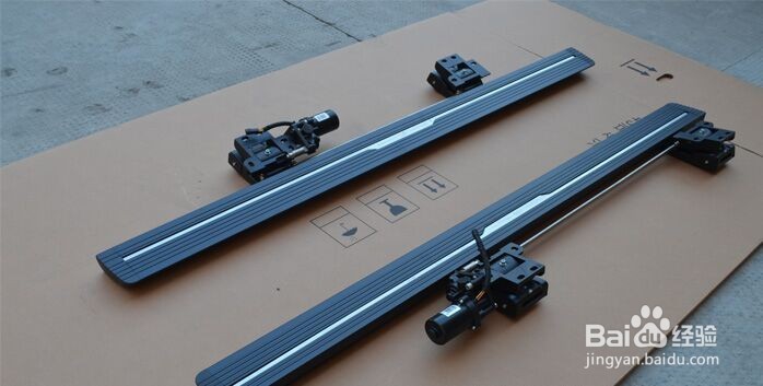 悍马H2加装电动踏板效果