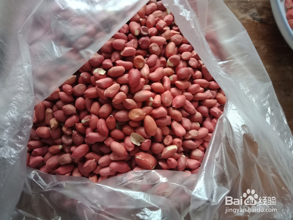 怎样淘洗花生米？