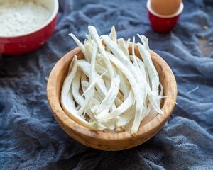 一顿可以吃两碗饭的椒盐杏鲍菇怎么做