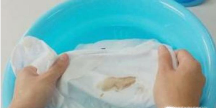 顽固血迹怎么洗