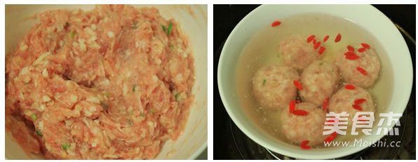 山药肉圆蒸鲜汤