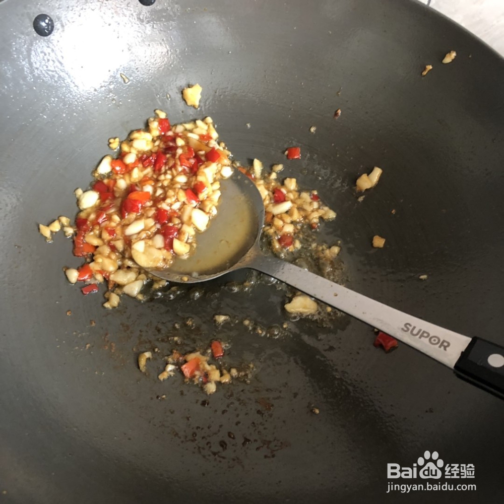 厨爸教你做蒜蓉火腿金针菇