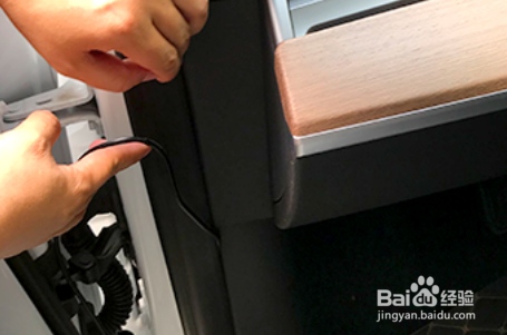 特斯拉Model Y 抬头显示安装教程