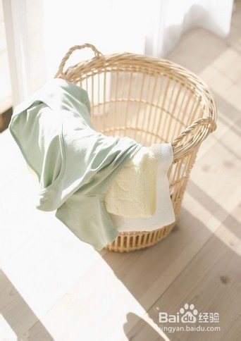 如何去除衣服上的锈