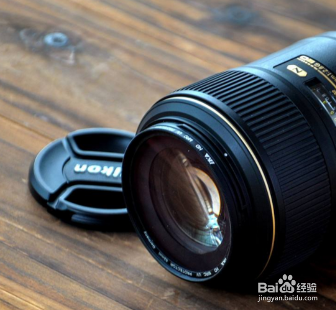 尼康镜头如何变焦