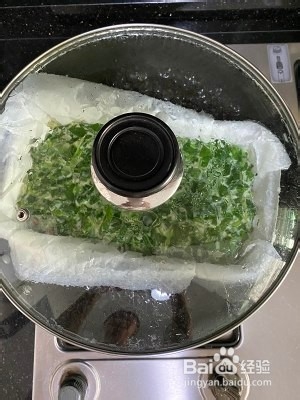 翡翠(苋菜)蛋豆腐的做法