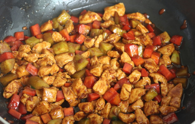 家庭版酱爆鸡丁