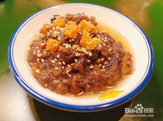 老成都肆角壹圆的夜市串串特色菜品介绍