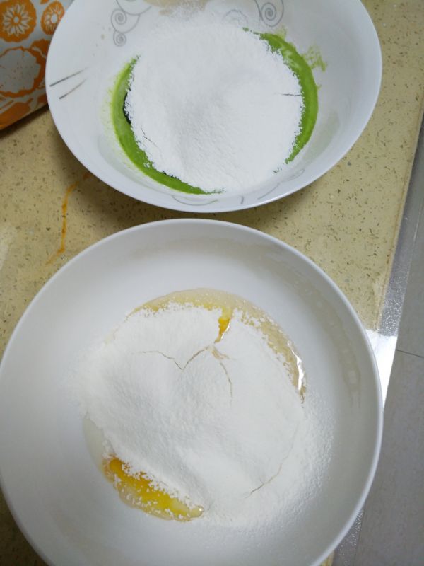 菠菜旋风蛋糕卷
