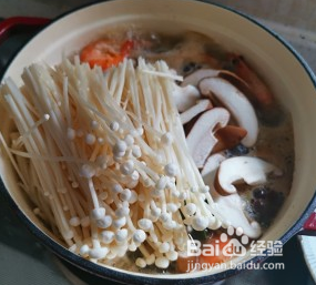 怎样制作出越喝越上瘾的泰式冬阴功汤步骤