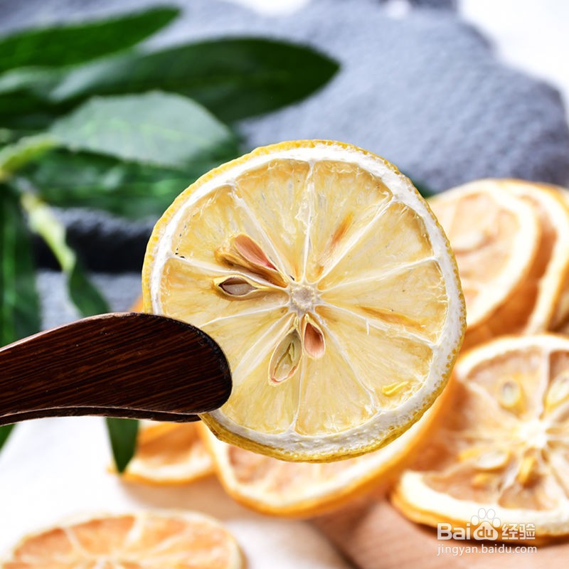 柠檬可以用热水泡么