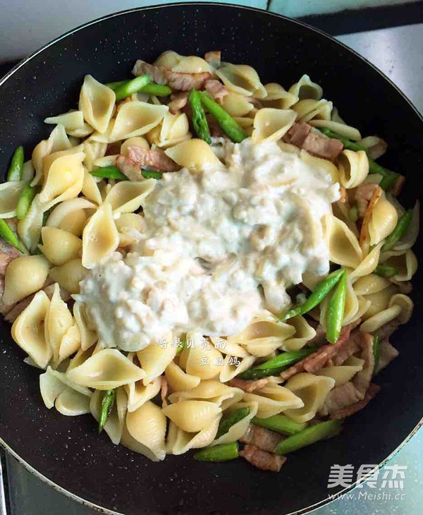 白酱培根贝壳面