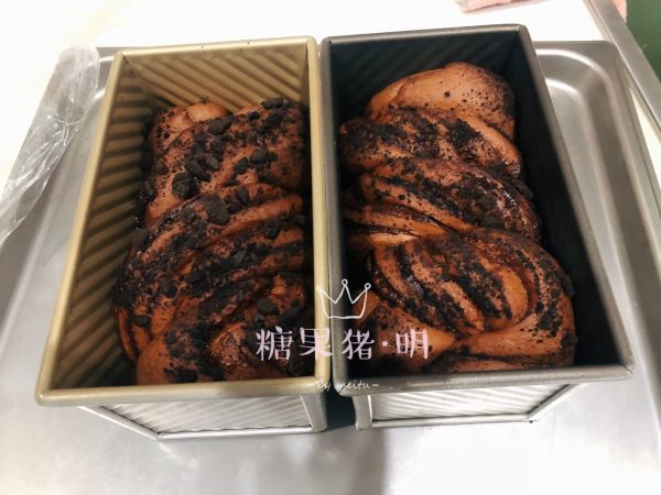 巧克力雪山吐司