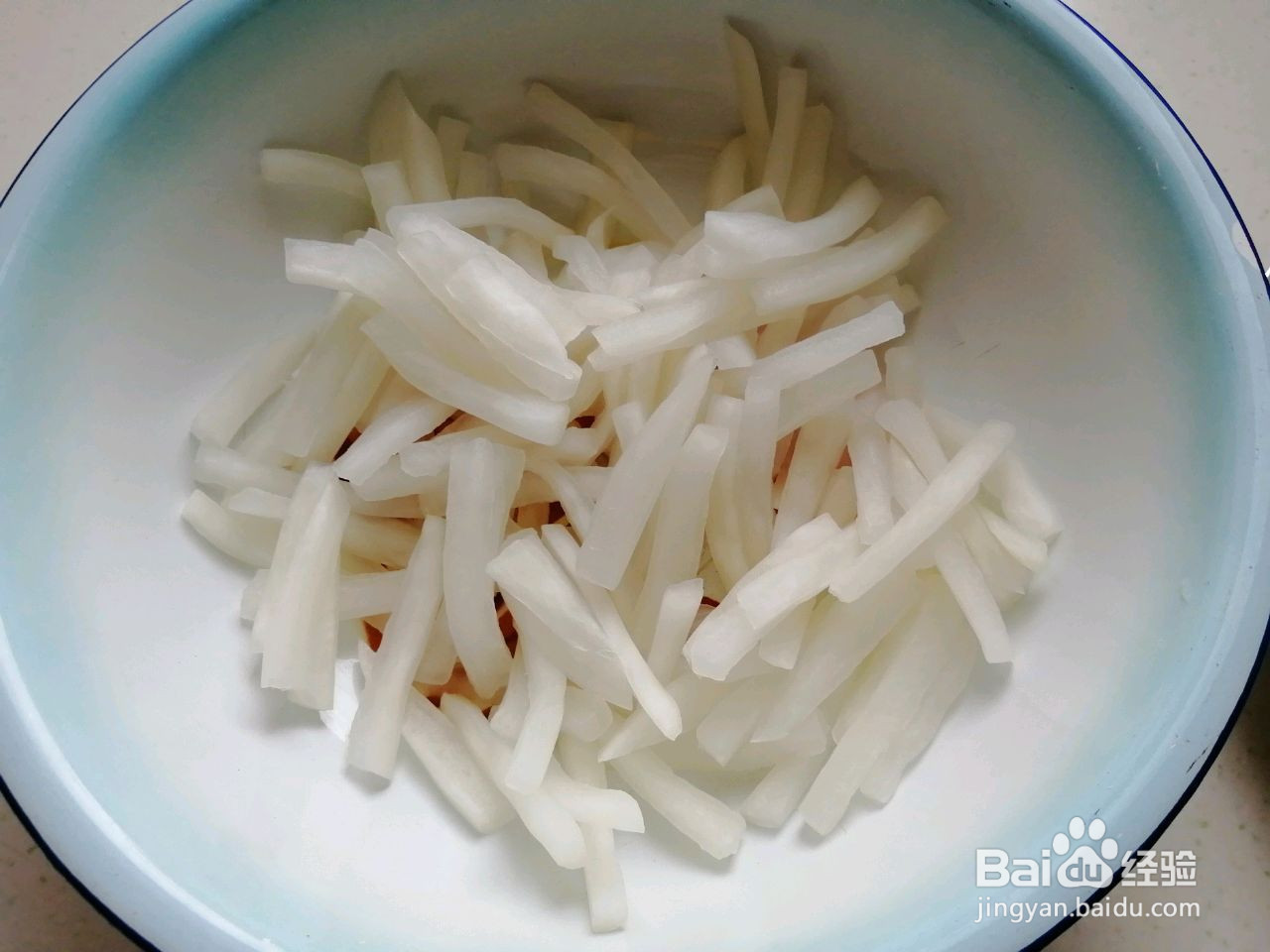 酸甜爽口的下饭菜腌萝卜的做法