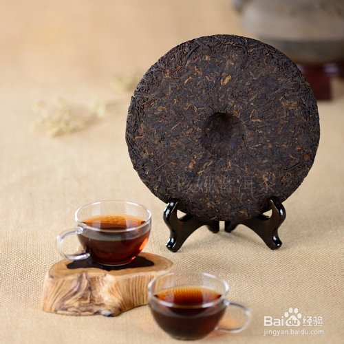 普洱浓茶不宜多饮