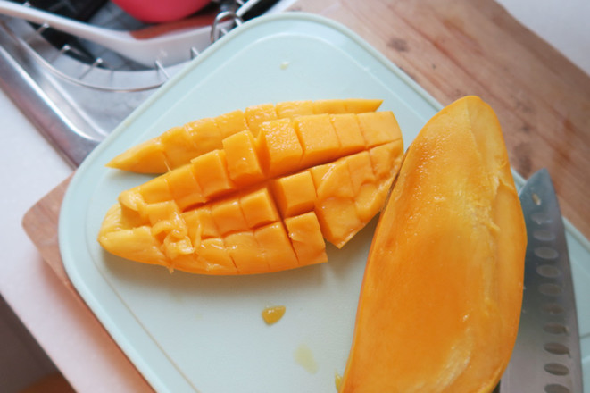 芒果和牛奶可以一起吃吗