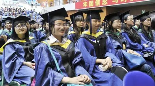 全日制研究生和非全日制得有什么区别,该如何选择呢