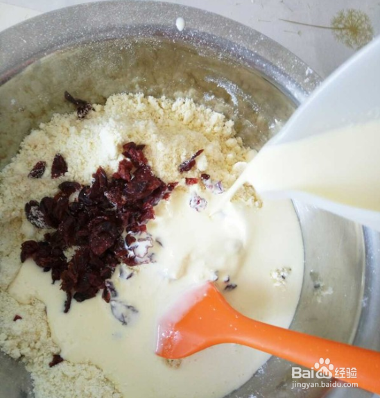 如何制作淡奶油司康