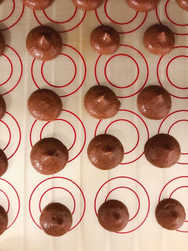 网红夏威夷果巧克力脆脆