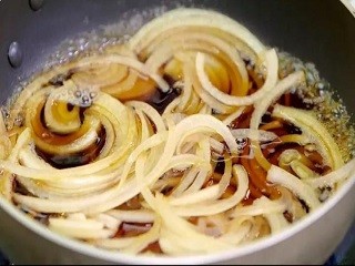 炸鸡亲子盖饭怎么做？